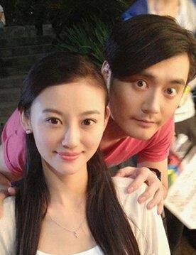 吃瓜娱乐主持人名单照片